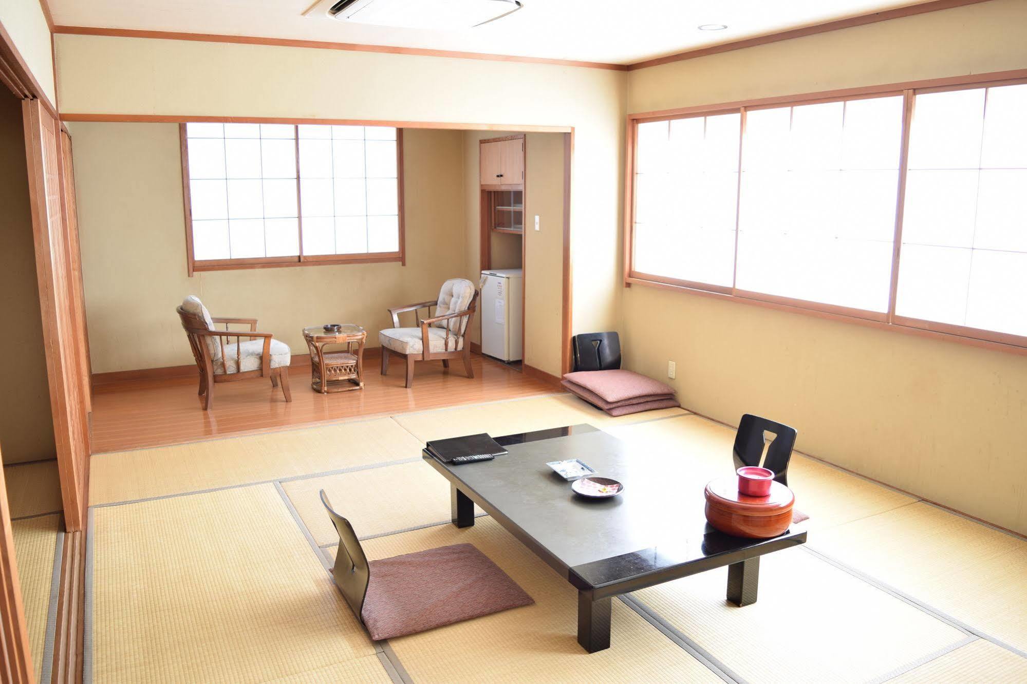 Ryokan Fukuzen Shibukawa Екстериор снимка